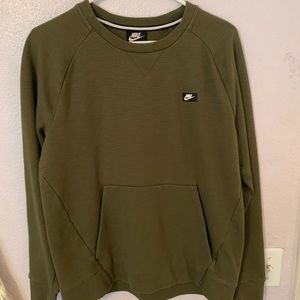 Nike long sleeve sweatshirt (small)